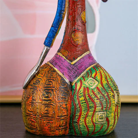 פסל אבסטרקטי אישה – elegance ו-modernity