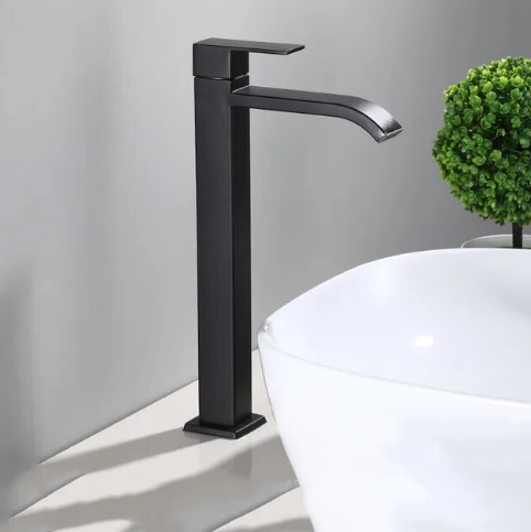 Hochstehender Waschtischarmatur – Elegante matte schwarze Ausführung