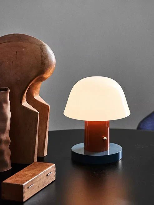 Bordslampa – Ljus och Harmoni