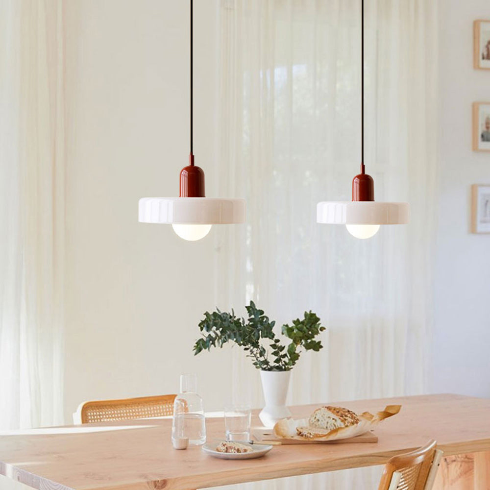 Gekleurd Glazen Hanglamp – Verfijn Uw Ruimtes Met Stijl