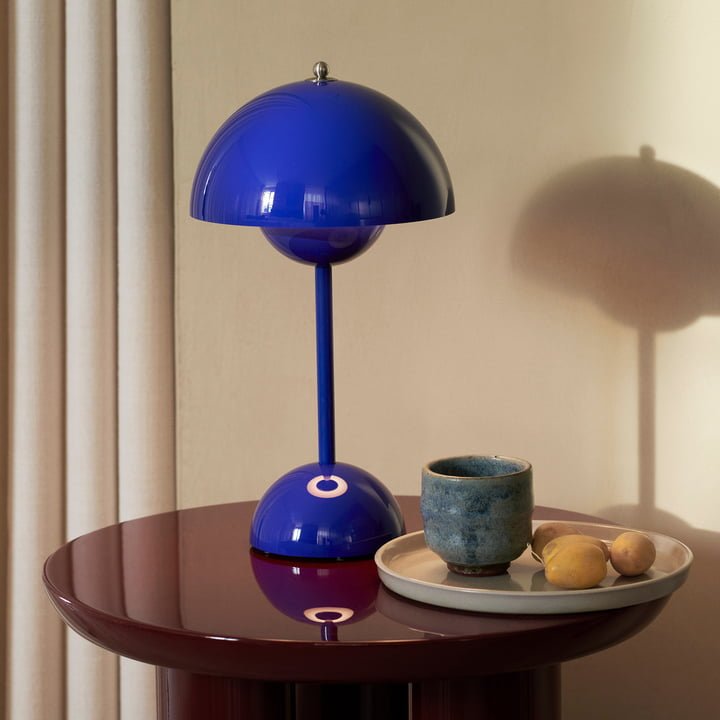 Irodai LED Lámpa – Modern egyszerűség és funkcionalitás