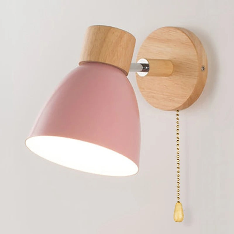 Modern Wall Lamp – Sleek Style and Natural Touch