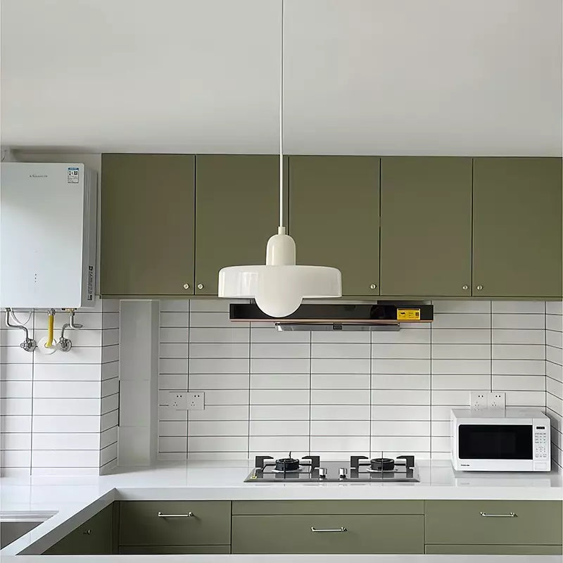Gekleurd Glazen Hanglamp – Verfijn Uw Ruimtes Met Stijl