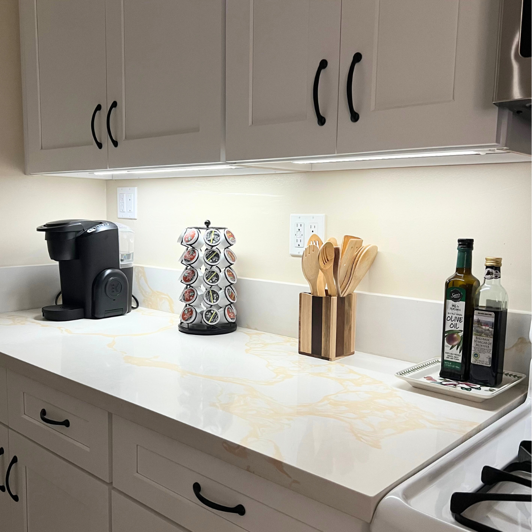 LED-stang under møbel – trådløs belysning og enkel installasjon