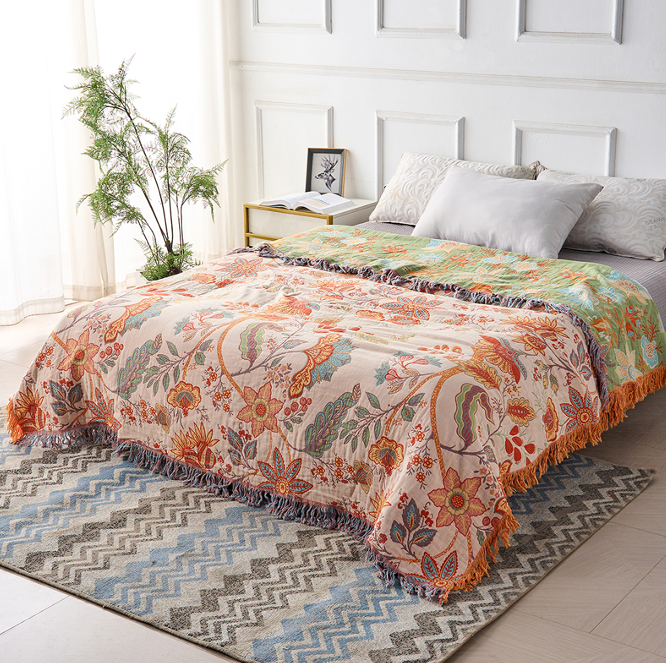 Couverture Bohème À Motifs Floraux Avec Franges