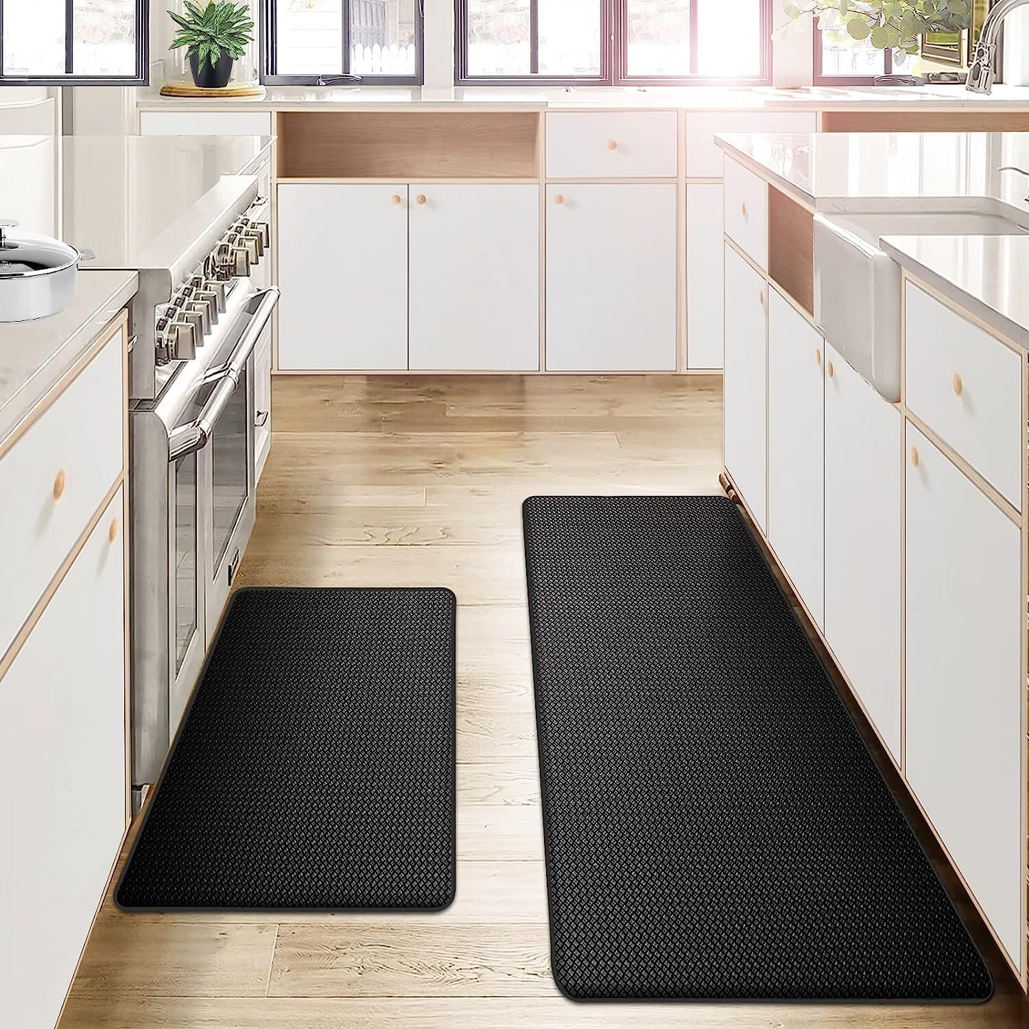 Ergonomic Anti-Slip Kitchen Mat – Comfort and Safety 