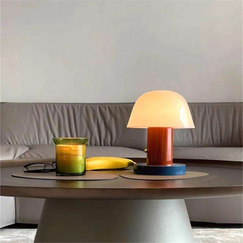 Bordslampa – Ljus och Harmoni 