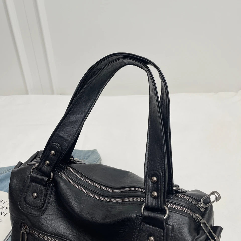 Belmonde | Grande Bolsa de Estudo em Bandoleira – Praticidade e Elegância Diária 
