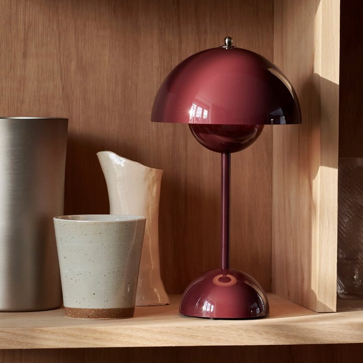 Irodai LED Lámpa – Modern egyszerűség és funkcionalitás 