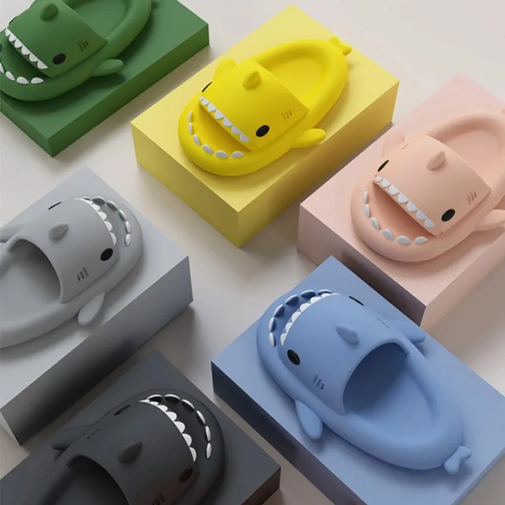 Requin Slippers – Fun en Comfortstijl 