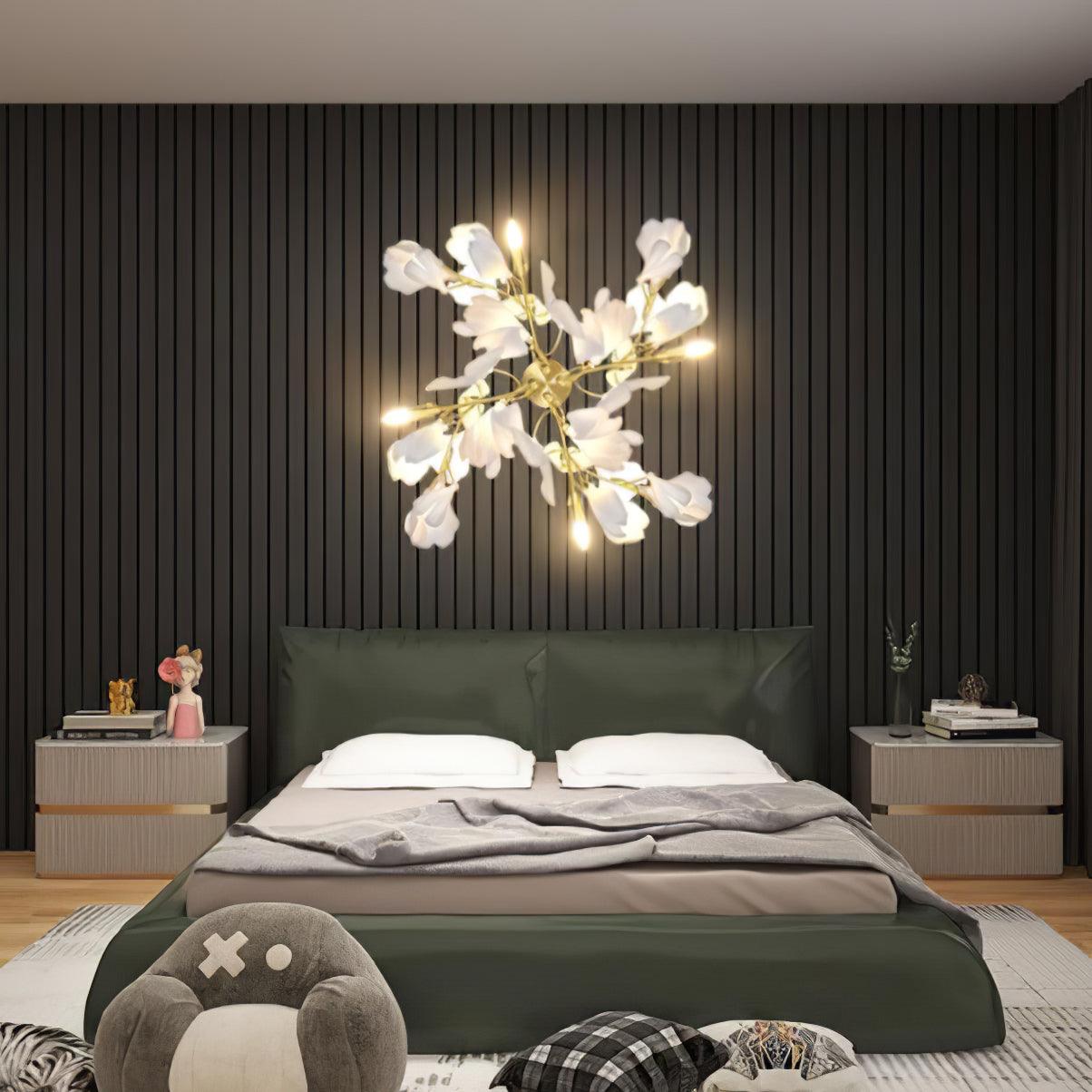 Lampada da parete floreale - Eleganza dorata e luce morbida