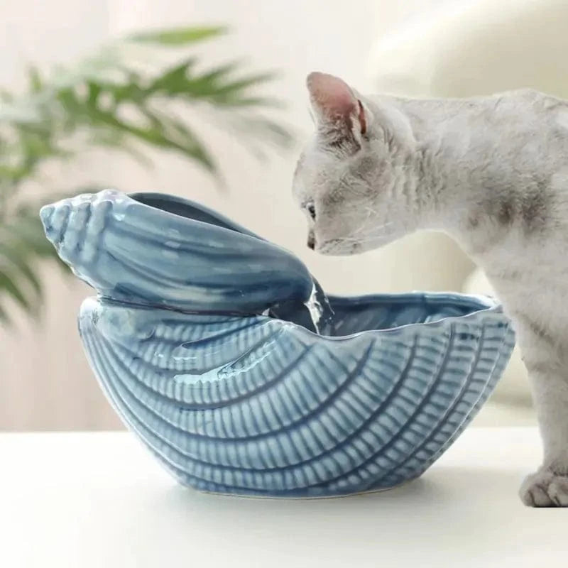 猫用セラミック給水器 - 優雅さと純粋な水分補給 