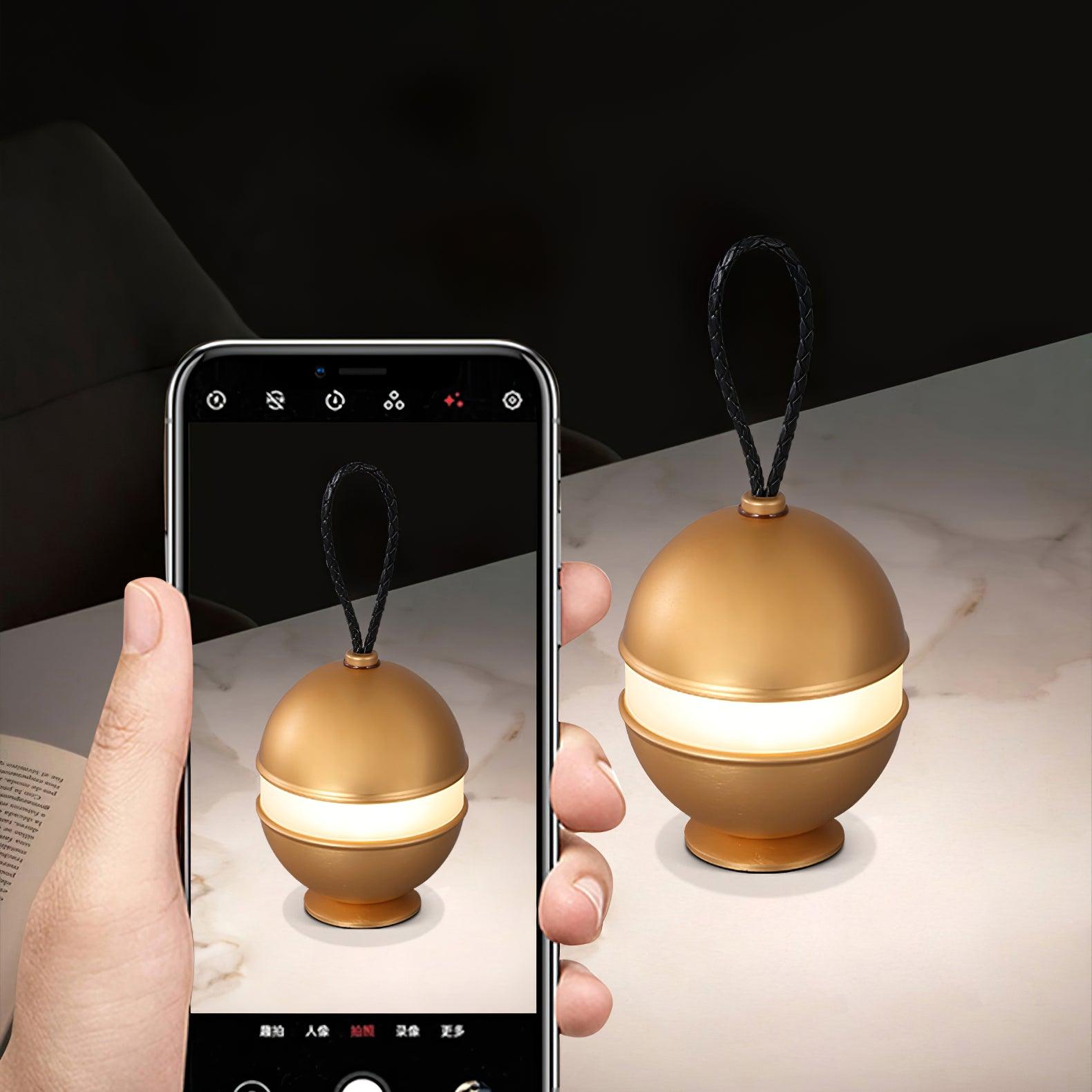 Oppladbar sfærelampe - elegant design og avslappende lys