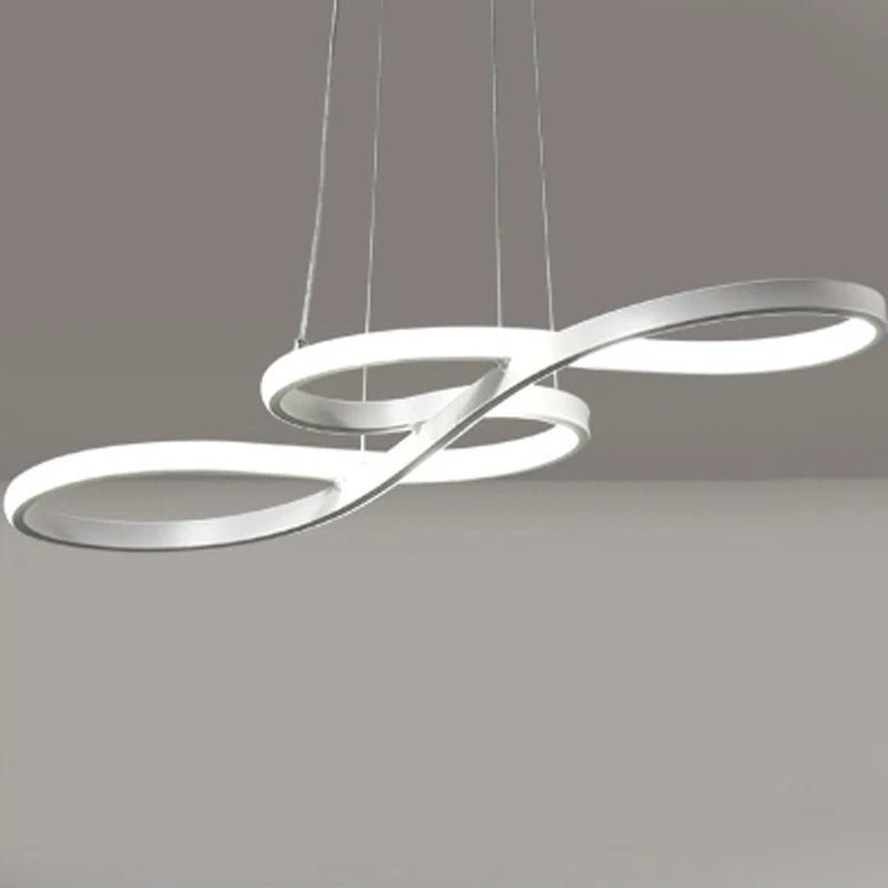 Moderní LED závěsné svítidlo s prstenci – Elegantní a futuristický design 