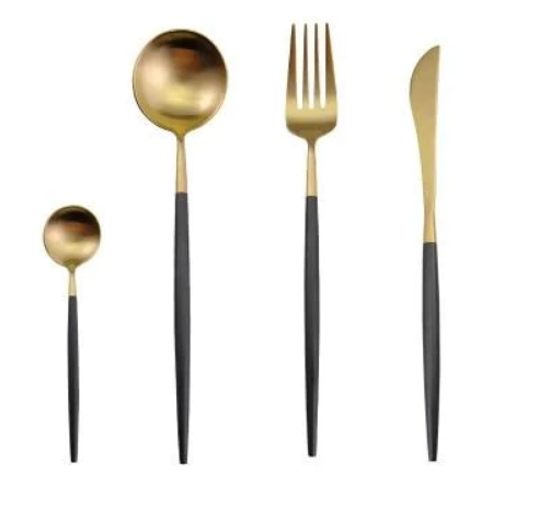 Set di Posate 24 Pezzi – Finitura Chic Per Tavola Raffinata 