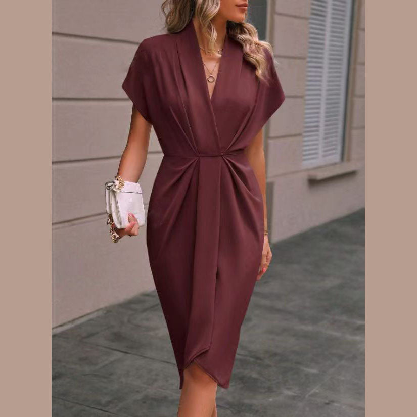 Nadia | Krysset Midikjole – Elegant og Feminint 