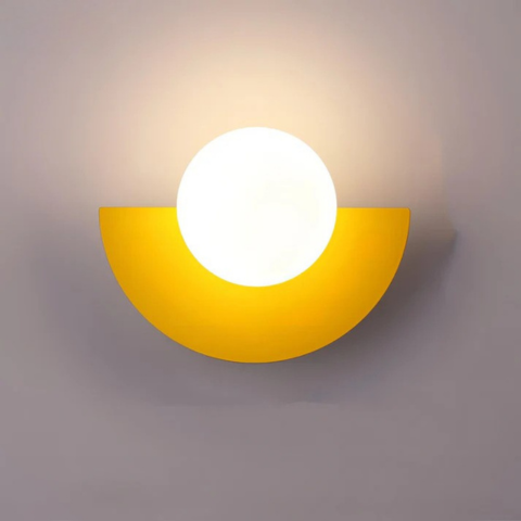 Aplique de Pared Moderna – Forma de Semicírculo y Luz Suave 