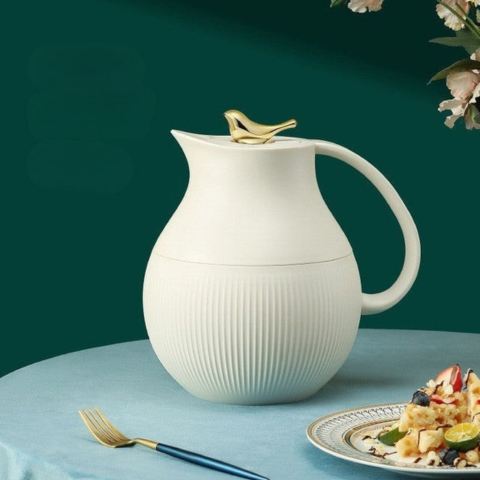 Garrafa térmica moderna - Estilo requintado e função prática