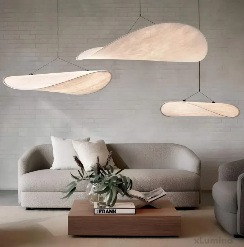 Håndlaget Taklampe – Naturlig og Ekte Eleganse 