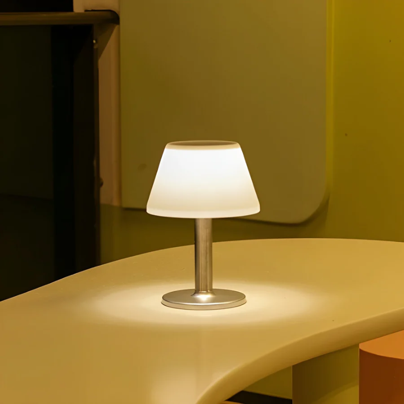 Elegant Solarlampa för Bord – Stil och Finess 