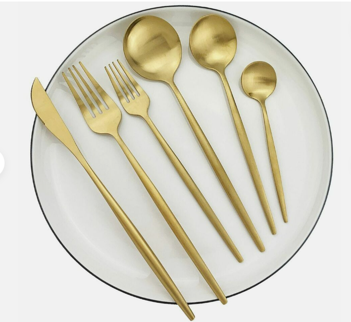 Besteckset – Schlichtes und Funktionales Design 