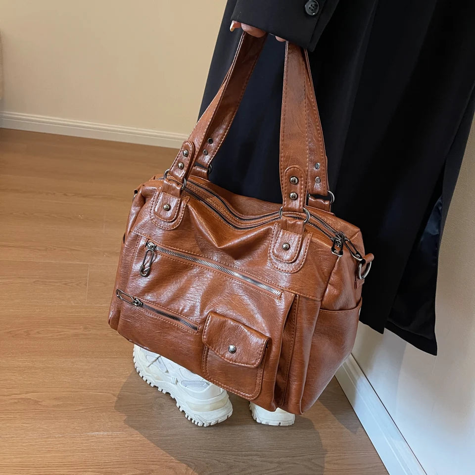 Belmonde | Grande Bolsa de Estudo em Bandoleira – Praticidade e Elegância Diária 