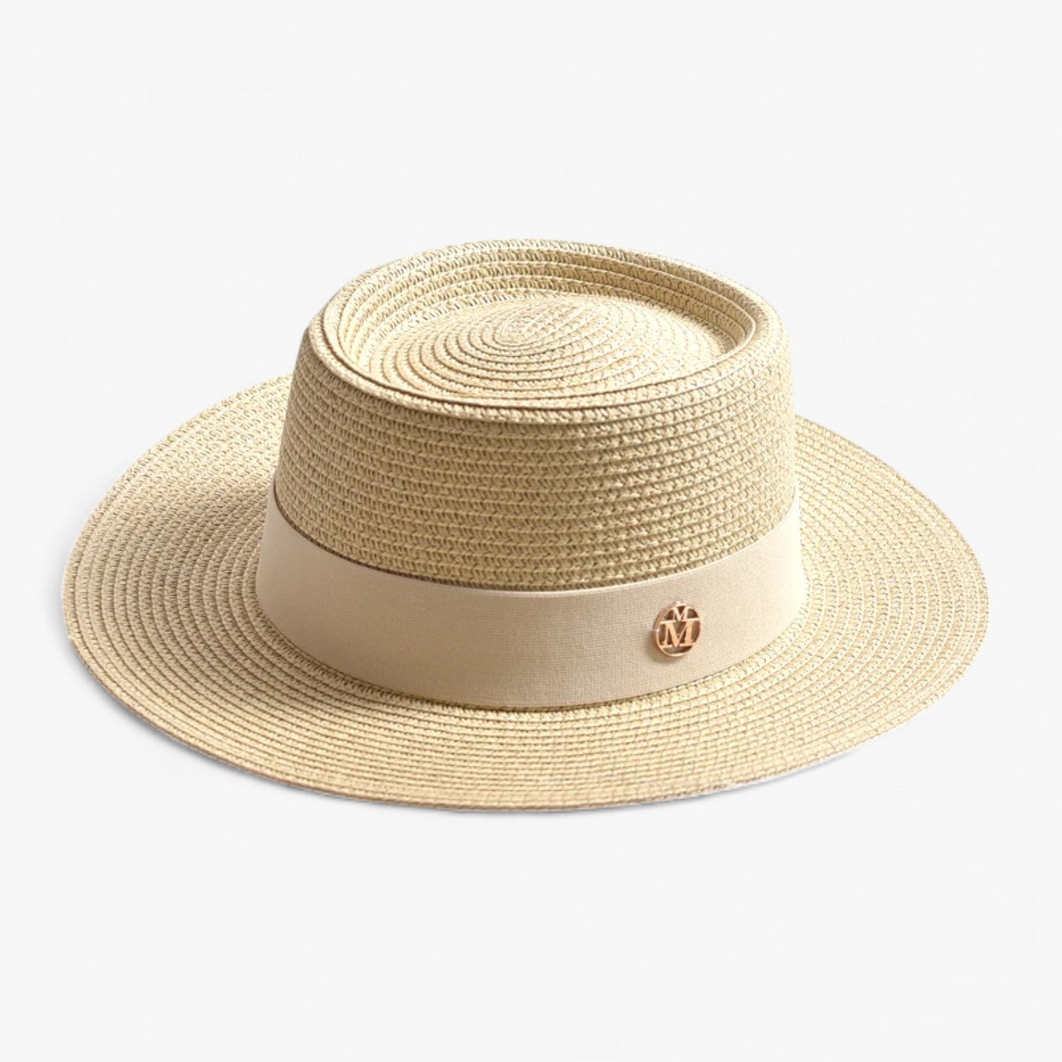 Cappello a Cloche in Paglia – Eleganza Retro e Protezione Solare 