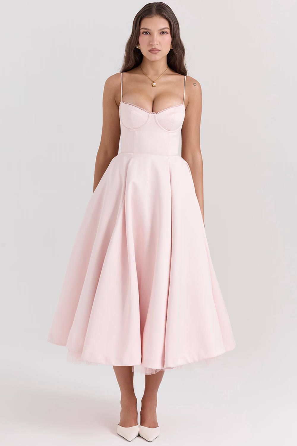 Lory | Abito Midi Spalline – Glamour Classico E Leggerezza 