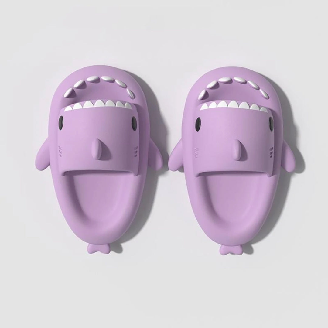 Requin Slippers – Fun en Comfortstijl 
