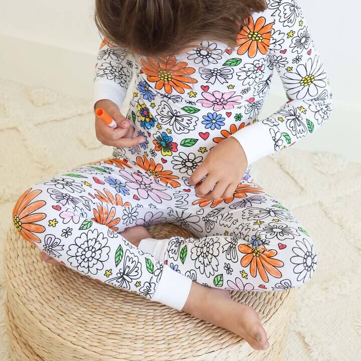 Pyjamas att färglägga för barn – Stimulerar kreativiteten 